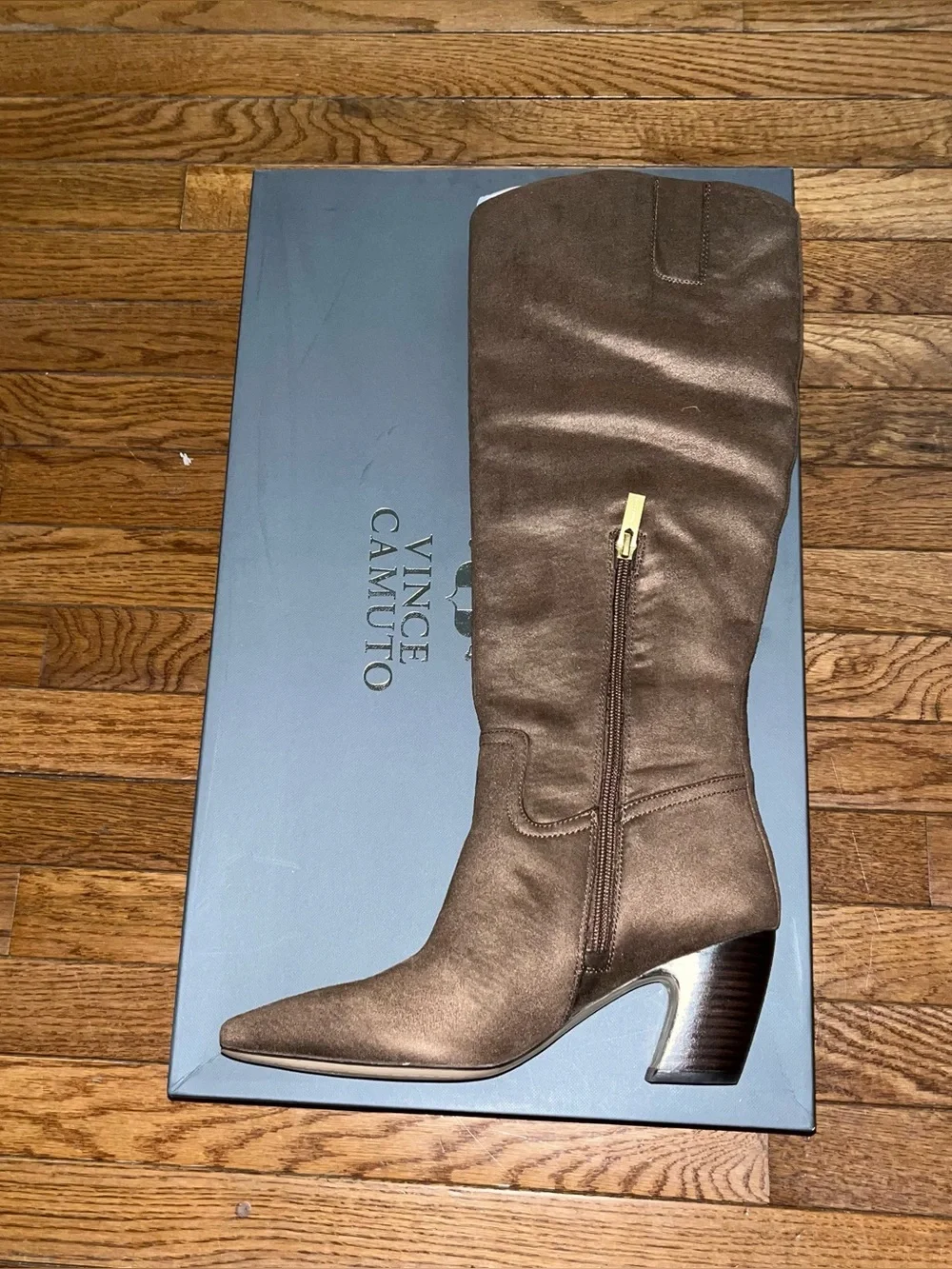 Vince Camuto Cristen Knee High Boots Toasted Taupe Women’s Size 8 Medium Calf